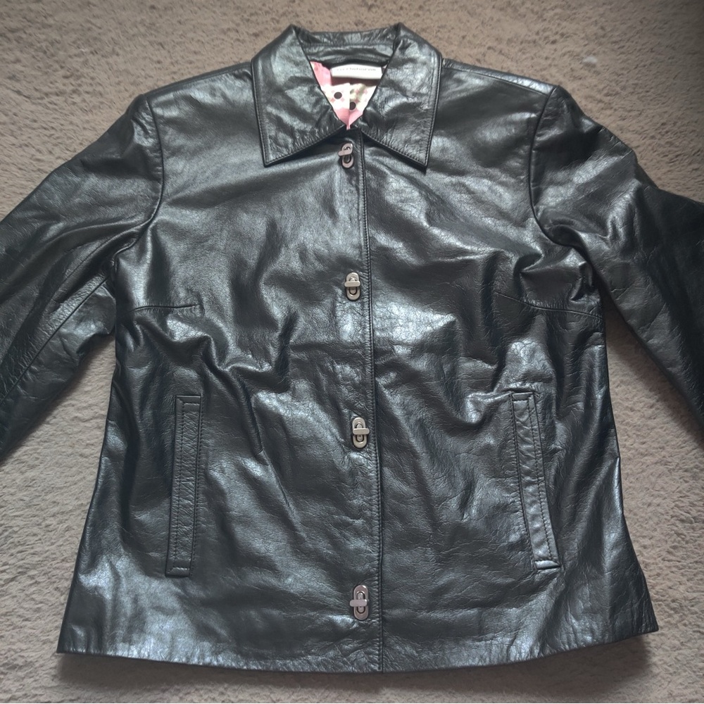 Liz Claiborne Black Leather Jacket Silver Tone Turn-lock closure Pink dot lining